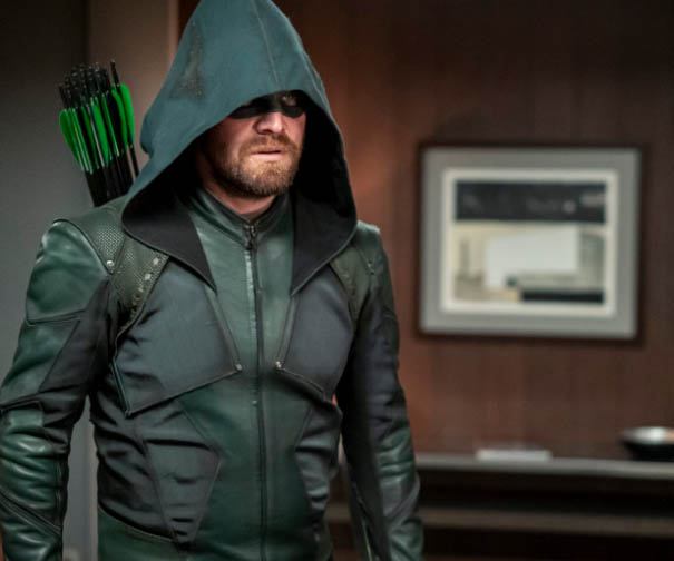 the new suit for green arrow in the last season of green arrow